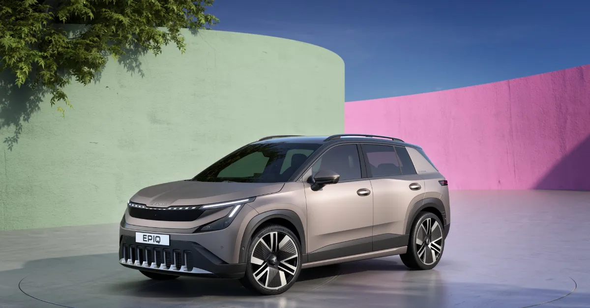 Škoda Epiq Elektro-SUV in Beige – praktisches und günstiges Einstiegsmodell mit modernem Design